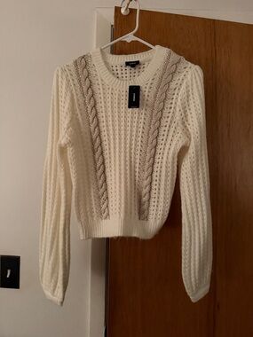 Express Cream Cable-Knit Women's Sweater with Contrast Trim